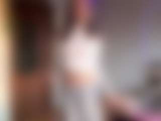 LindaGil's Live Sex Cam Show