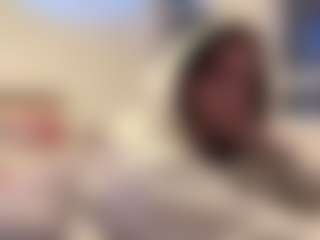 LindaGil's Live Sex Cam Show