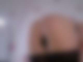 Sienna's Live Sex Cam Show