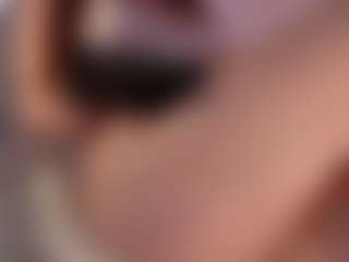 Live-camshow met Sienna - Gagging op Camsoda