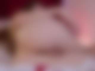 Live cam show with Sienna - Brown Hair on Camsoda