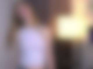 Live cam show with MariHamacher - New Young Adult on Camsoda