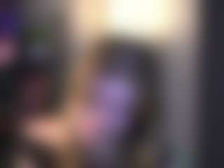 Live cam show with MariHamacher - Camel Toe on intimatelivegirls.com