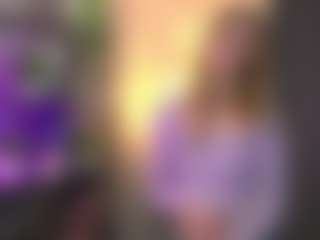 Live cam show with MariHamacher - Blue Eyes on Sweet Sext