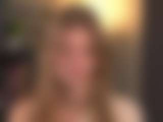 Live cam show with MariHamacher - Facial Piercings on Streamer API