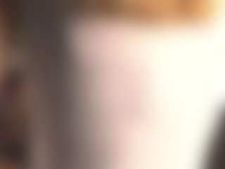 Live cam show with MariHamacher - Public on madthumbs