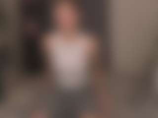 Live-Cam-Show mit MariHamacher - Cute auf Camsoda