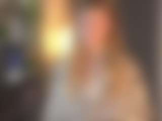 Live cam show with MariHamacher - Blue Eyes on xDating