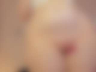 MilenaWintsor's Live Sex Cam Show