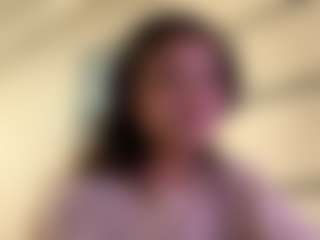 Live cam show with Mia - College on livesuperchat.net