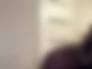 Live cam show with Mia - Lush on StripNow