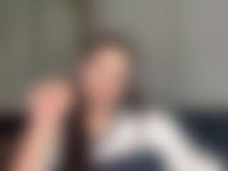 Live cam show with Mia - Butt Plug on Camsoda
