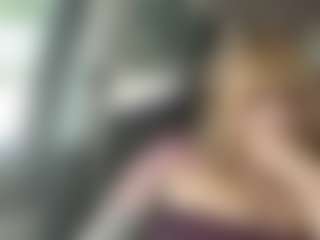 diamondglo25's Live Sex Cam Show