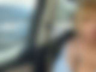 Live cam show with diamonds_lovesu - Smoking on liverealitysex.com