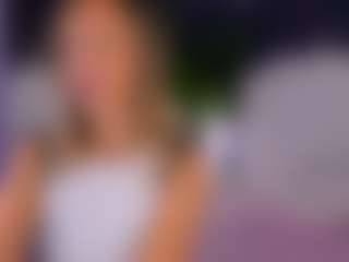 Live cam show with ElizaMayers - Strip Brown Hair on madthumbs