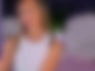 ElizaMayers's Live Sex Cam Show