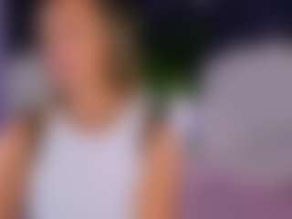 ElizaMayers's Live Sex Cam Show