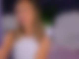 ElizaMayers's Live Sex Cam Show