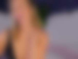 ElizaMayers's Live Sex Cam Show