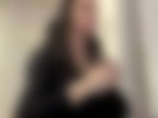 Live cam show with FredaCovino - Ahegao on Soda Cam