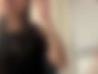 FredaCovino's Live Sex Cam Show