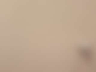 Mia's Live Sex Cam Show