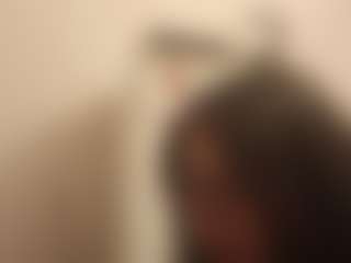 Mia's Live Sex Cam Show