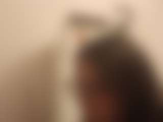 Mia's Live Sex Cam Show