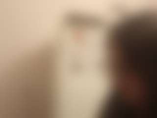Mia's Live Sex Cam Show