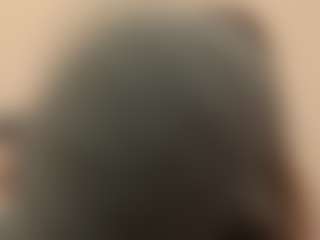 Mia's Live Sex Cam Show