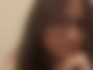 Mia's Live Sex Cam Show