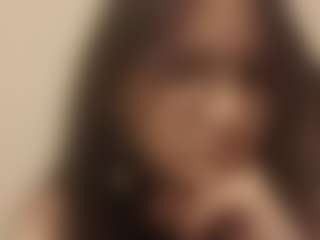 Mia's Live Sex Cam Show