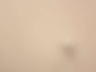 Mia's Live Sex Cam Show