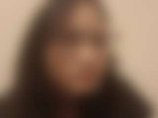 Mia's Live Sex Cam Show