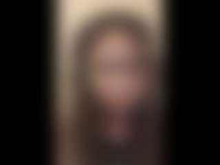 Mia's Live Sex Cam Show
