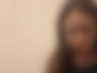 Mia's Live Sex Cam Show