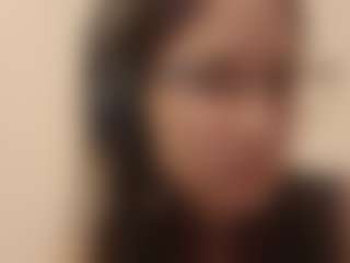 Mia's Live Sex Cam Show