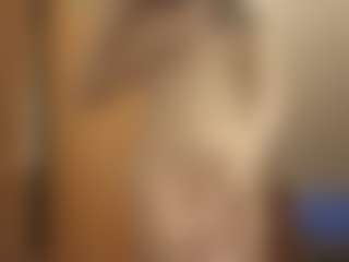 Live cam show with Mia - Angel on slutload