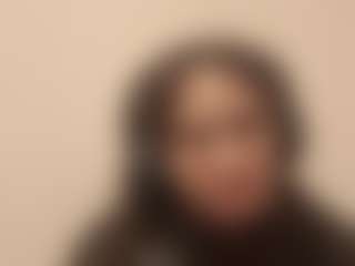 Mia's Live Sex Cam Show