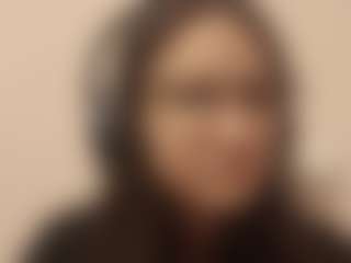 Mia's Live Sex Cam Show