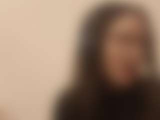 Mia's Live Sex Cam Show