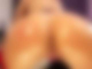Live cam show with LisaBonna - Sexwebcam Brown Hair on xDating
