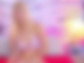 Mari-Luna's Live Sex Cam Show