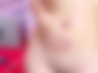Mari-Luna's Live Sex Cam Show