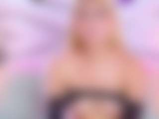 Mari-Luna's Live Sex Cam Show