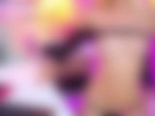 Mari-Luna's Live Sex Cam Show