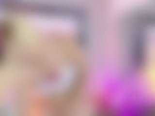Live cam show with Mari-Luna - Double Penetration on galaxygirlnitro.com