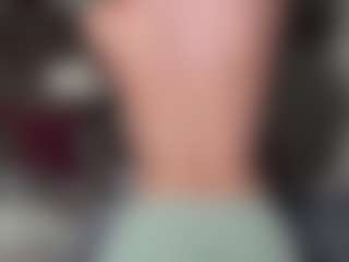 NenaCrenwelge's Live Sex Cam Show