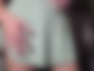 NenaCrenwelge's Live Sex Cam Show