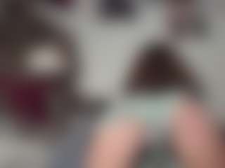 NenaCrenwelge's Live Sex Cam Show